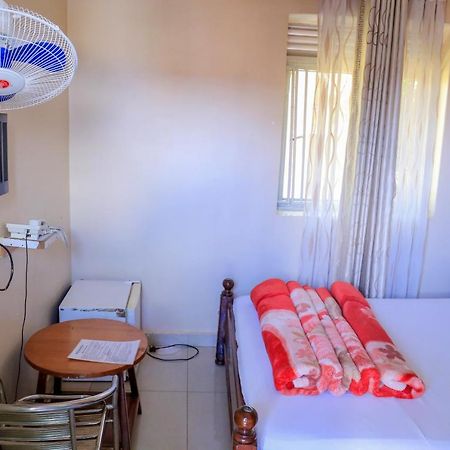 Precise Motel Kampala Exterior photo