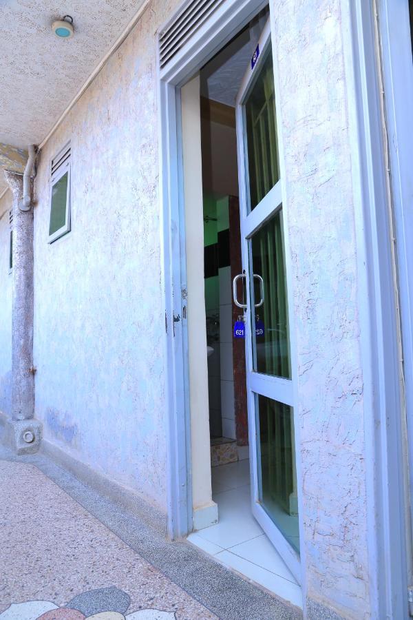 Precise Motel Kampala Exterior photo