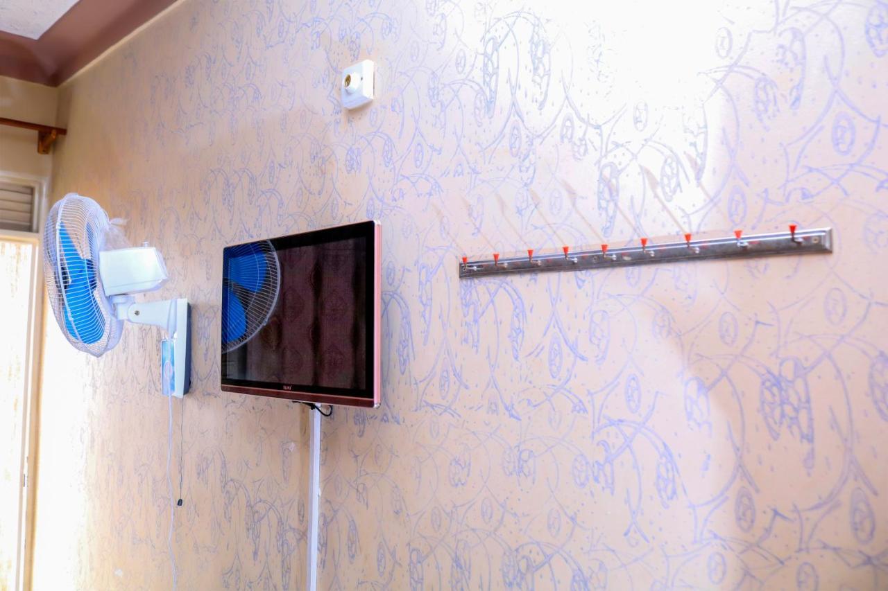 Precise Motel Kampala Exterior photo