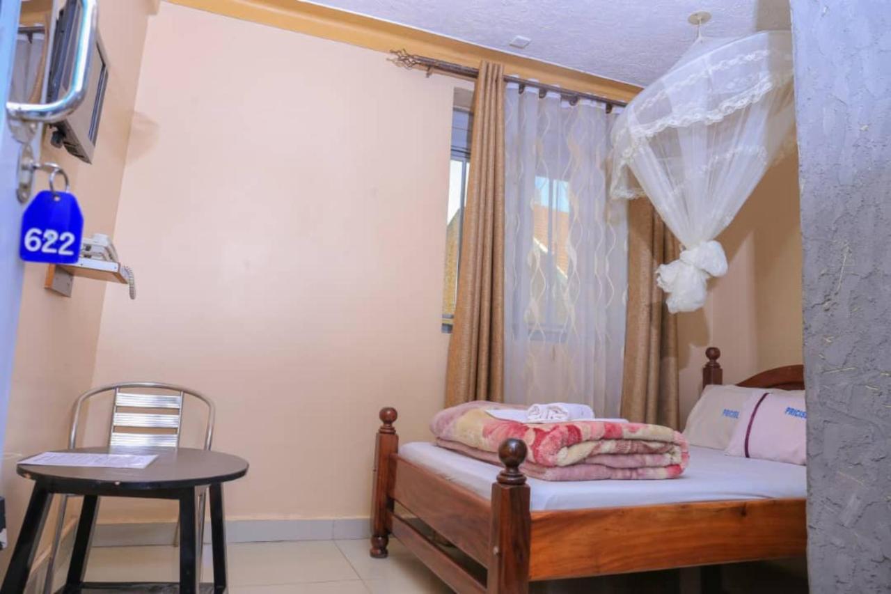 Precise Motel Kampala Exterior photo