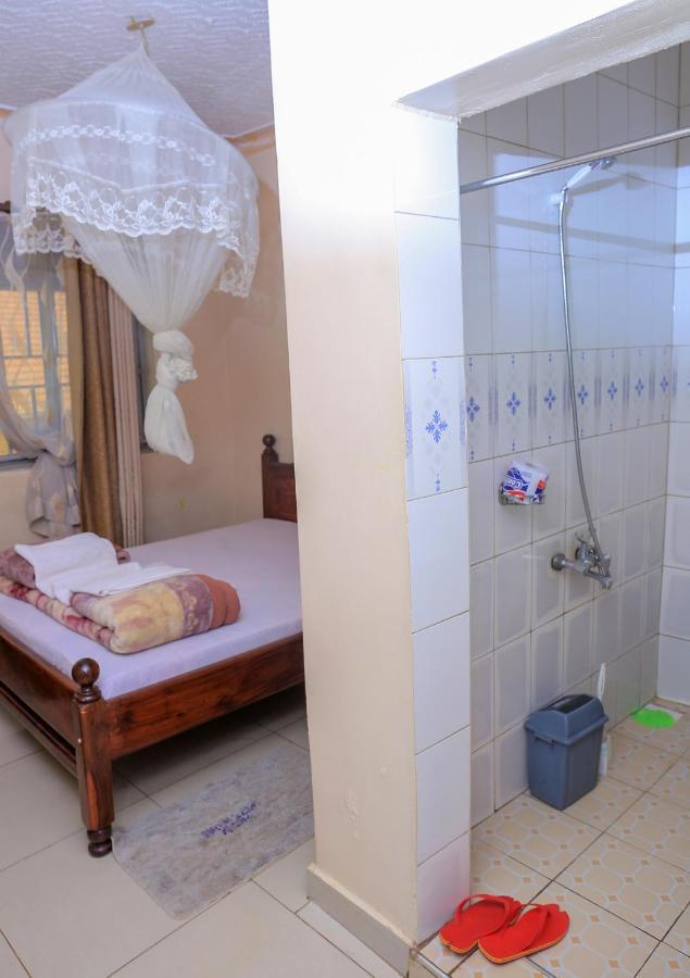 Precise Motel Kampala Exterior photo
