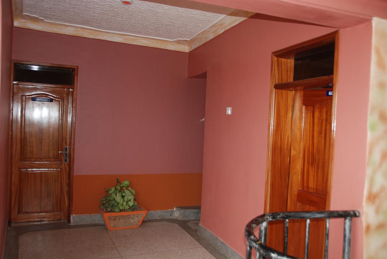 Precise Motel Kampala Exterior photo